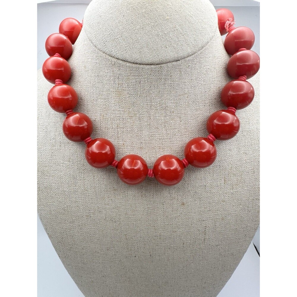 Vintage Red Bakelite Bead Necklace 16” 18mm